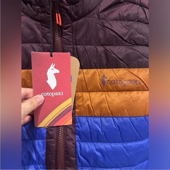 Cotopaxi Men's M Medium Capa Insulated Vest Wine Blue Violet Maroon NWT Puff - Picture 4 of 12